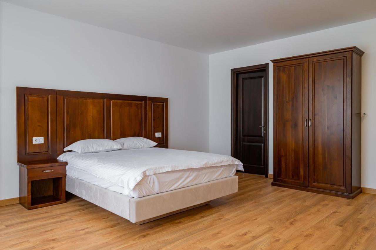 Voyager Hotell Năvodari Eksteriør bilde