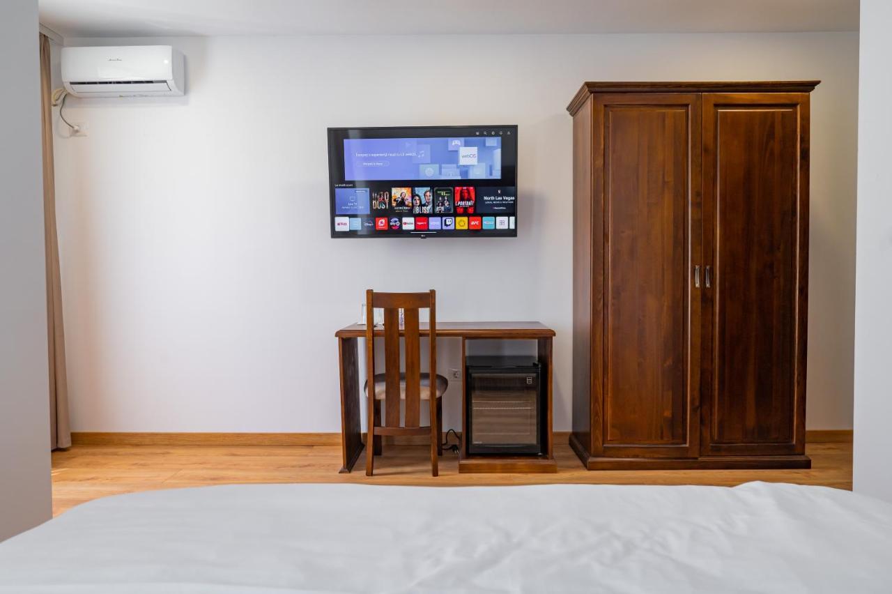 Voyager Hotell Năvodari Eksteriør bilde