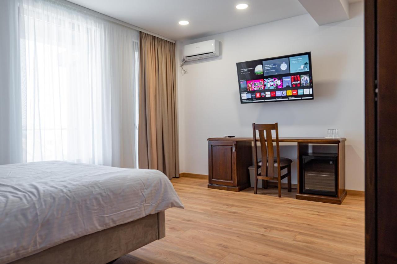 Voyager Hotell Năvodari Eksteriør bilde