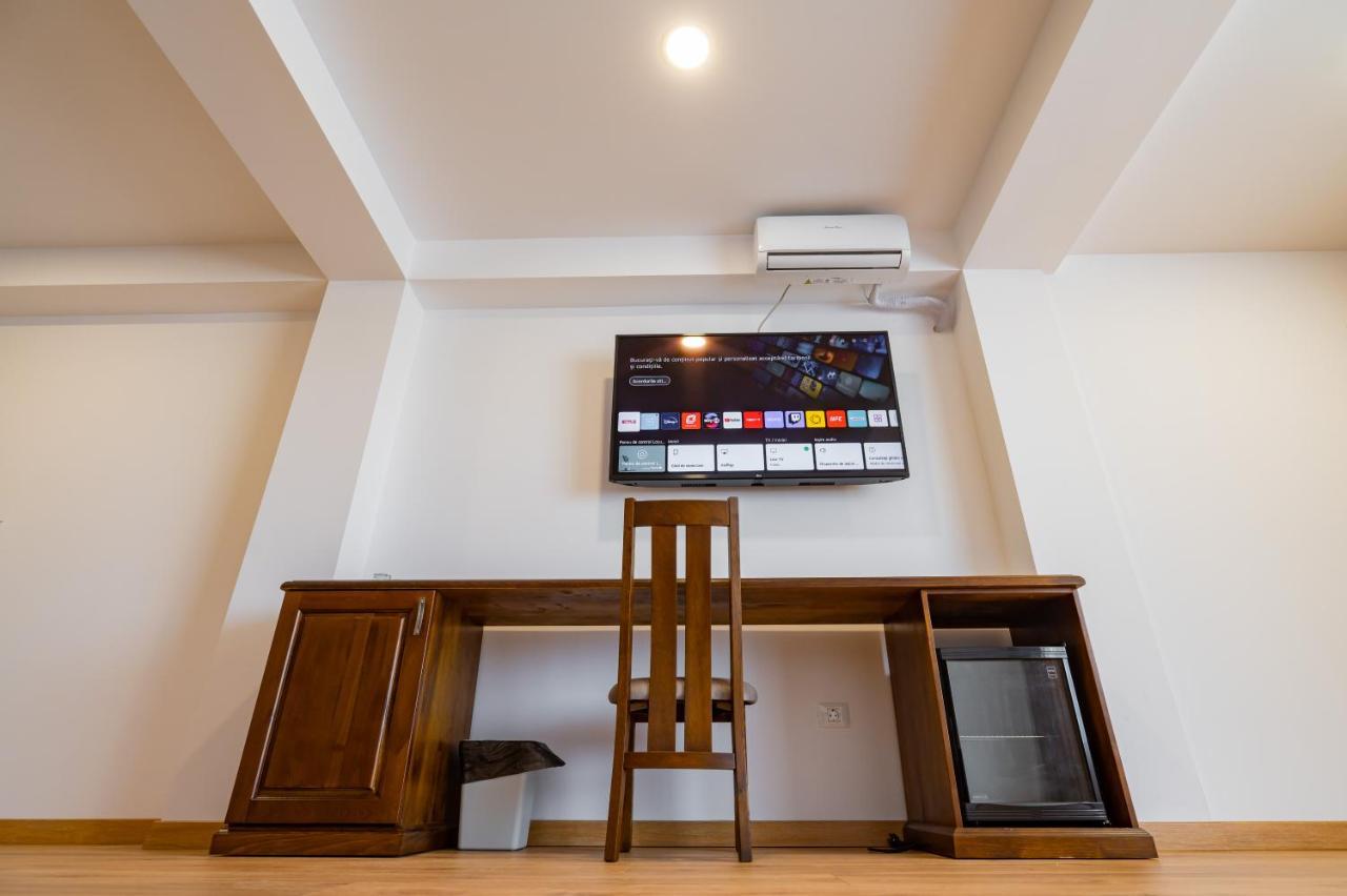 Voyager Hotell Năvodari Eksteriør bilde