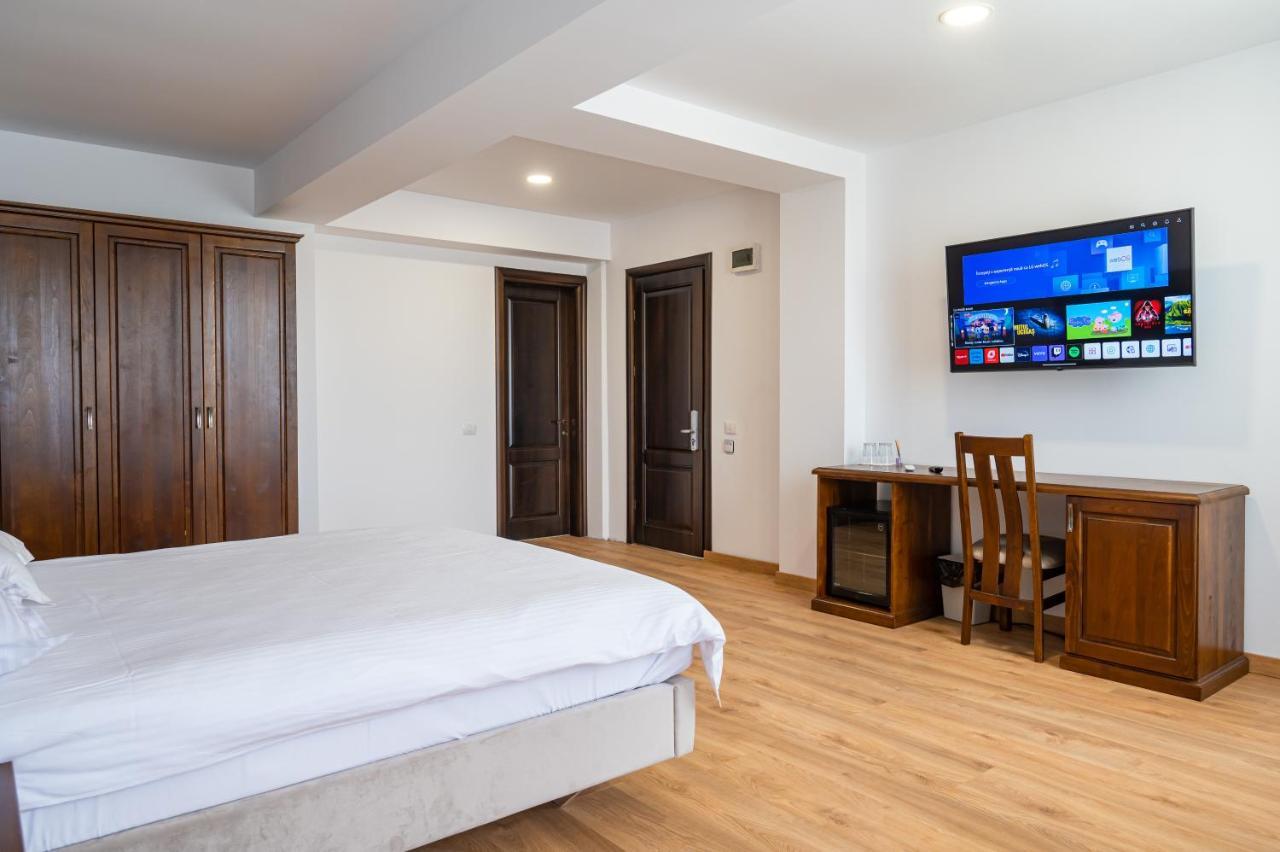 Voyager Hotell Năvodari Eksteriør bilde