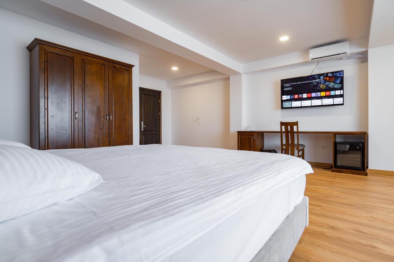 Voyager Hotell Năvodari Eksteriør bilde