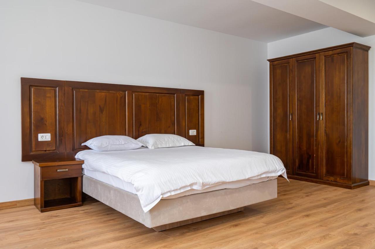 Voyager Hotell Năvodari Eksteriør bilde
