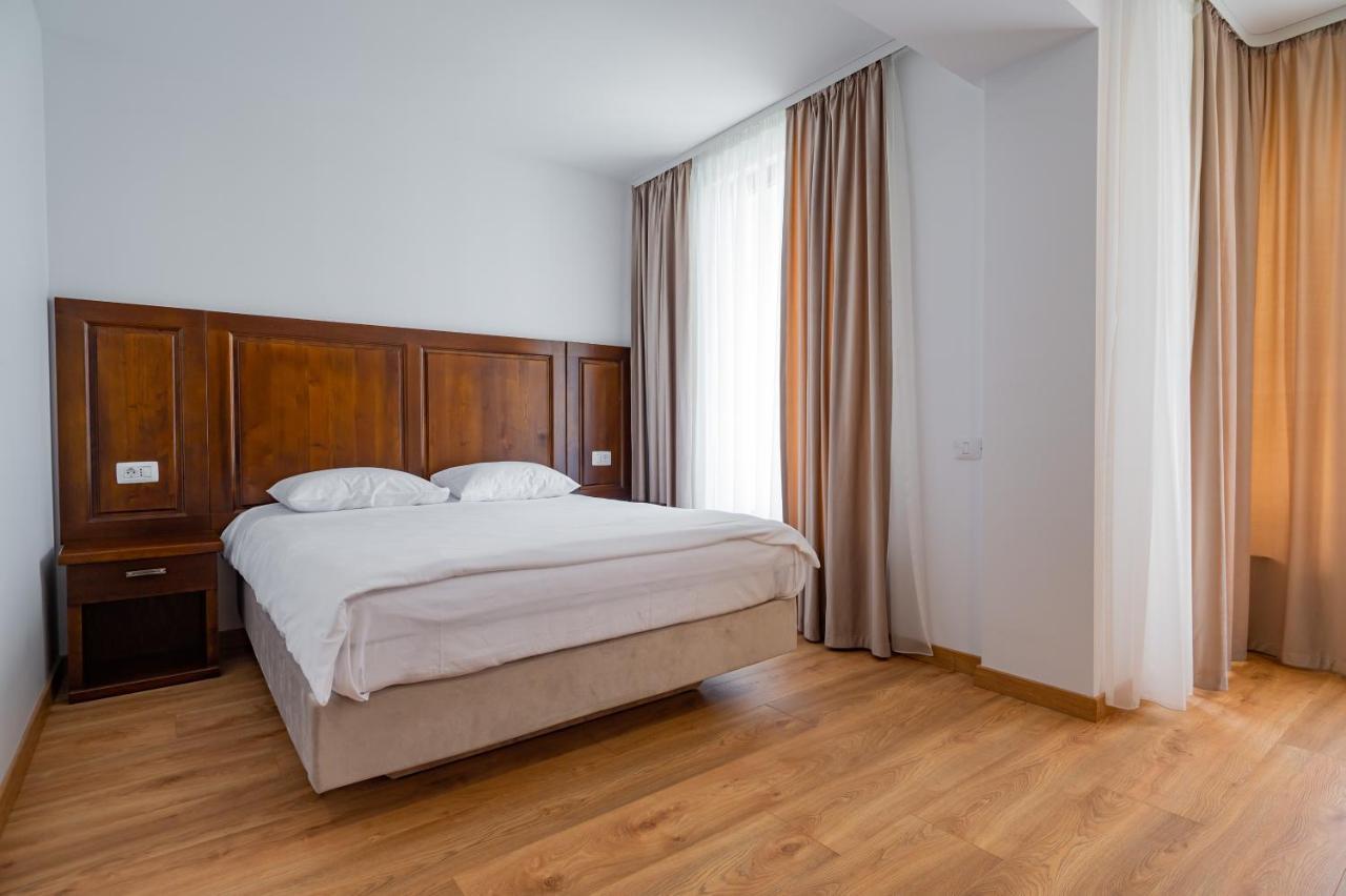 Voyager Hotell Năvodari Eksteriør bilde